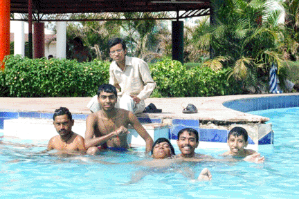 Mahendra's World (Water Park)